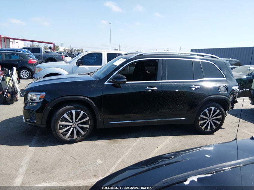 2020 MERCEDES-BENZ GLB 250 — Фото 15