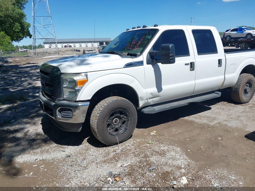 2012 FORD SUPER DUTY F-250 SRW auction photo 2