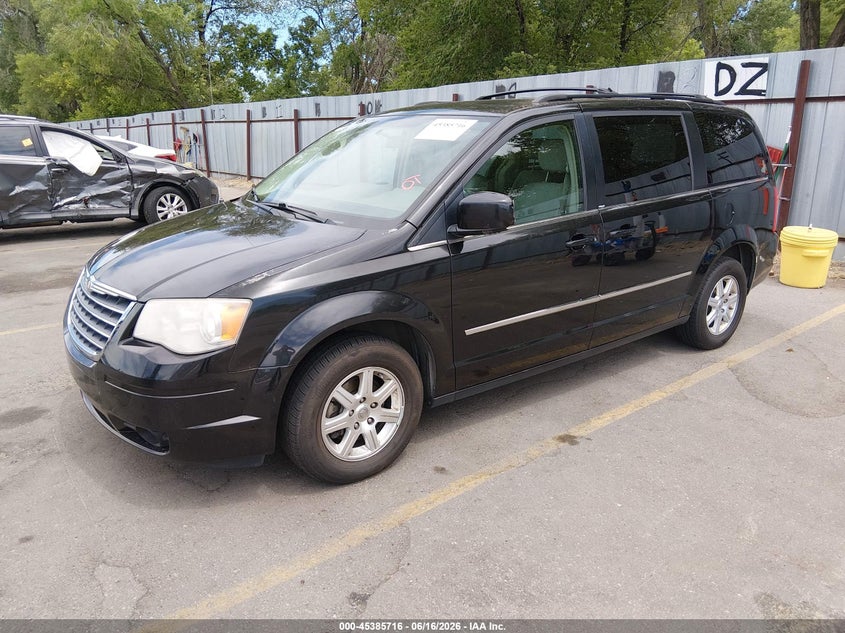 2A8HR54179R678846 2009 Chrysler Town & Country Touring photo 1