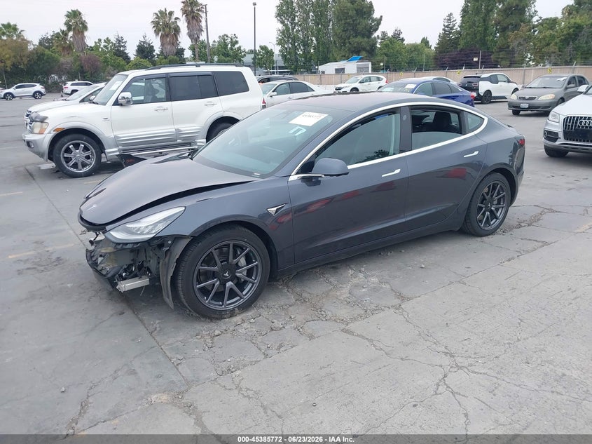 2018 Tesla Model 3 Long Range/Performance 5YJ3E1EB6JF089834 photo 1