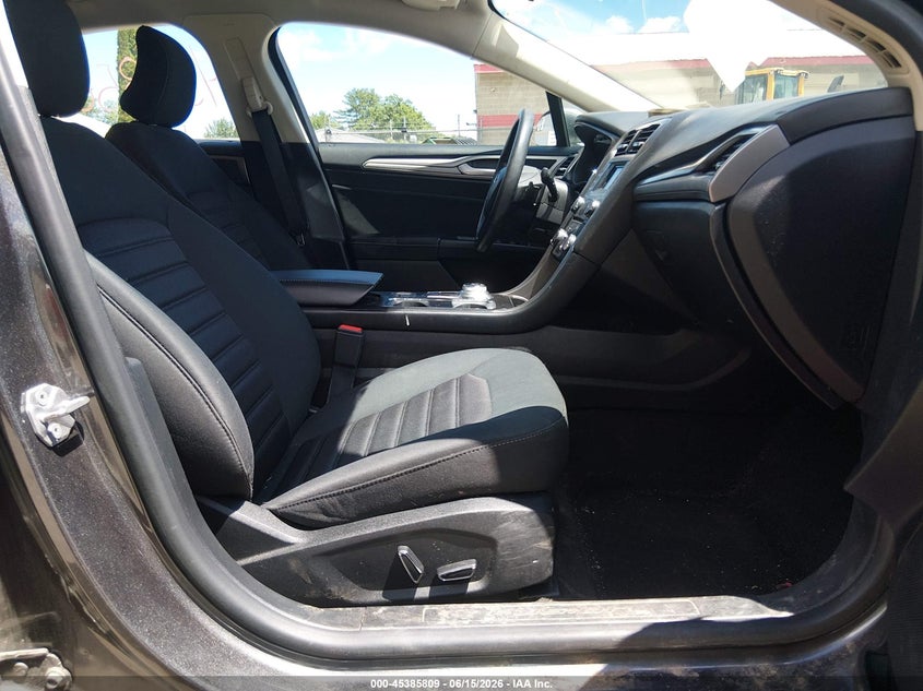2018 FORD FUSION auction photo 5