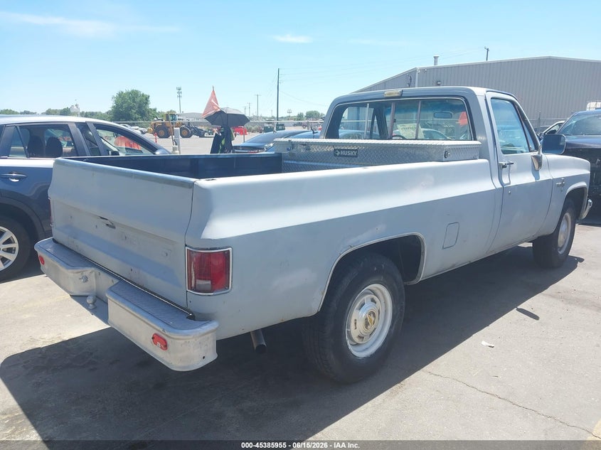1984 CHEVROLET C20 auction photo 4