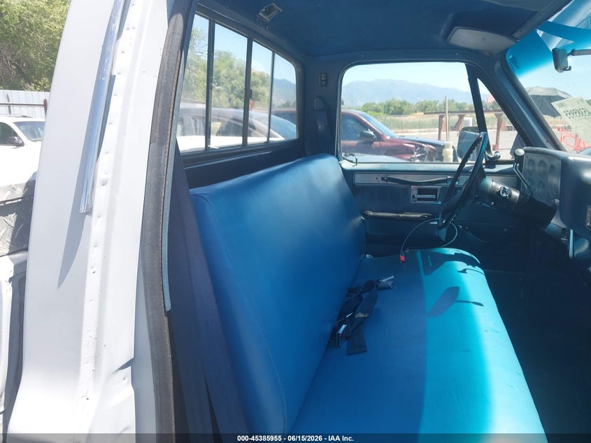 1984 CHEVROLET C20 auction photo 8