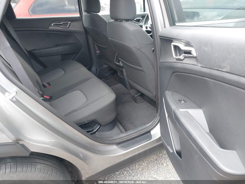 2025 KIA SPORTAGE HYBRID auction photo 8