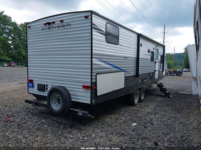 2021 AVENGER TRAVEL TRAILER auction photo 4