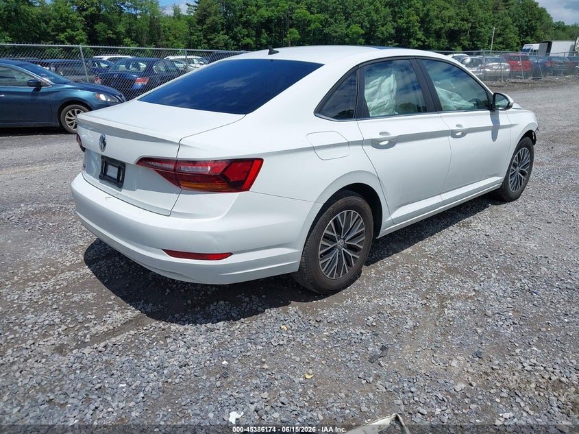 2019 VOLKSWAGEN JETTA auction photo 4