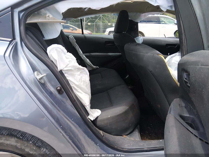 TOYOTA COROLLA - zdjęcie 8
