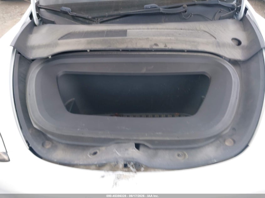 2020 Tesla Model Y Long Range Dual Motor All-Wheel Drive VIN: 5YJYGDEE5LF032233 Lot: 45386328