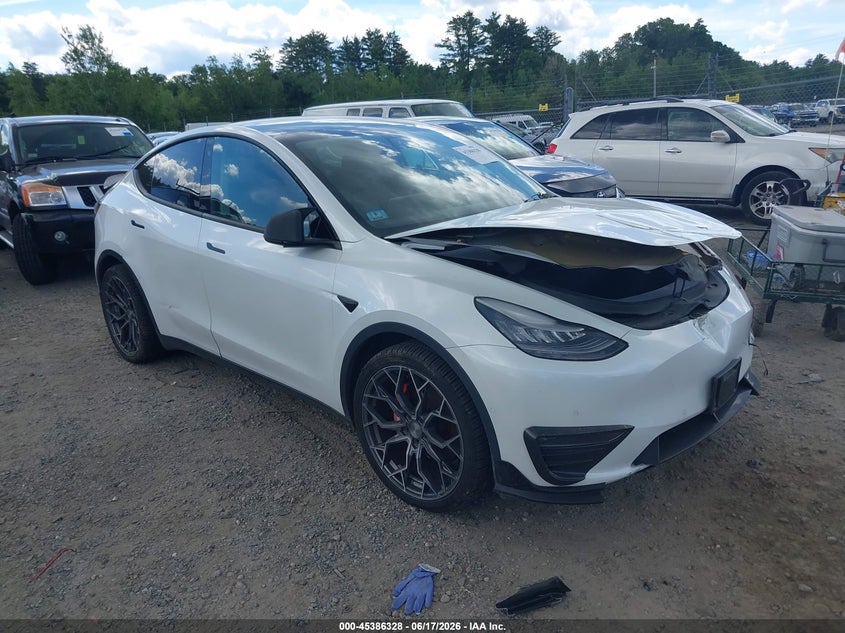 Vin: 5yjygdee5lf032233, lot: 45884323, tesla model y long range dual motor all-wheel drive 2020 img_1