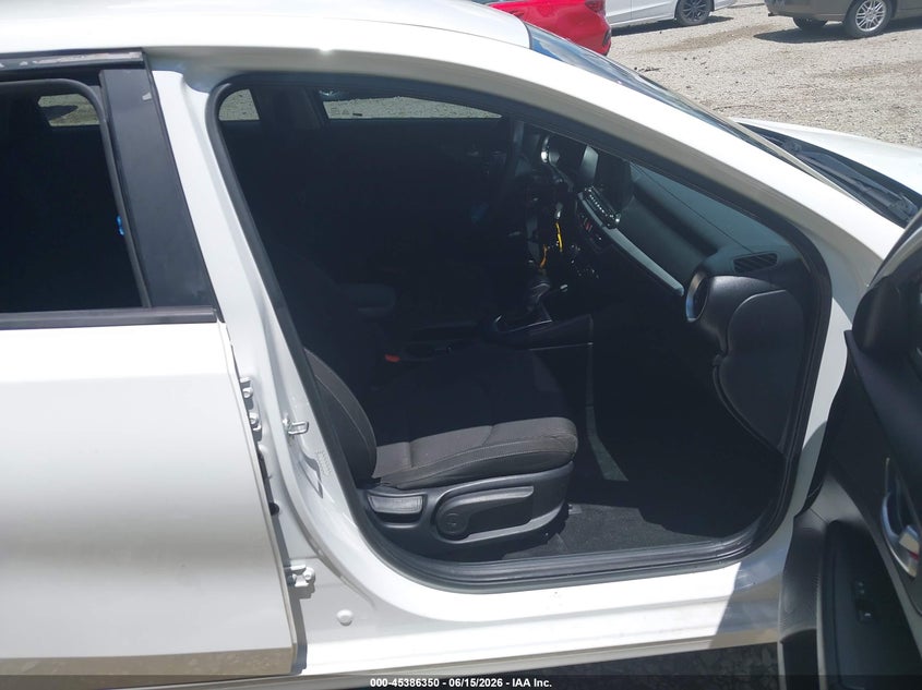 KIA FORTE 2019 VIN 3KPF24AD4KE107947