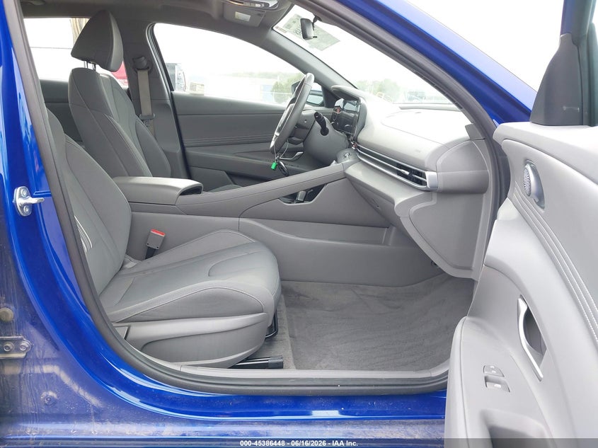 VIN KMHLS4DG9SU951696 2025 HYUNDAI ELANTRA SEL CONVENIENCE