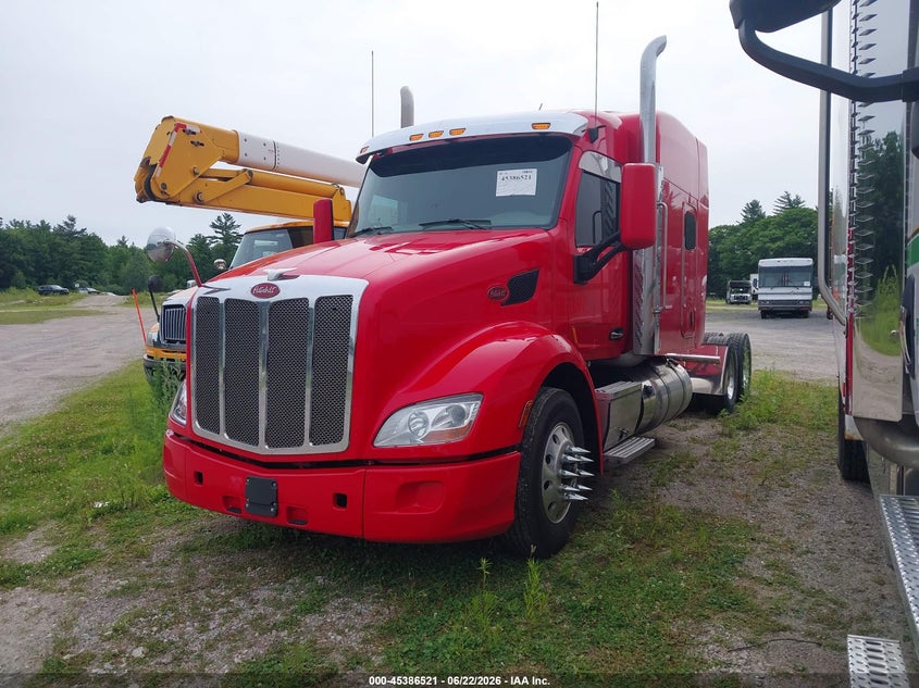 2019 PETERBILT 579 auction photo 2