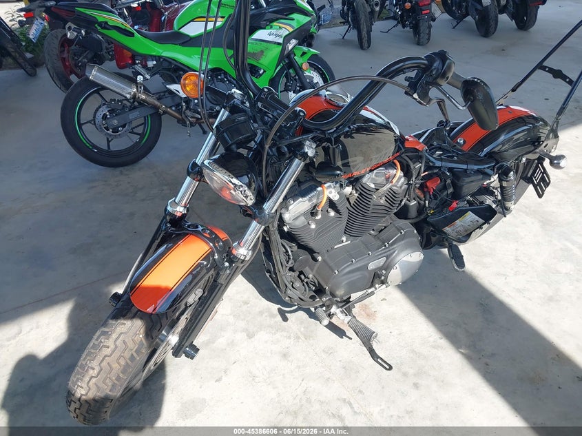 2011 HARLEY-DAVIDSON XL1200 auction photo 2