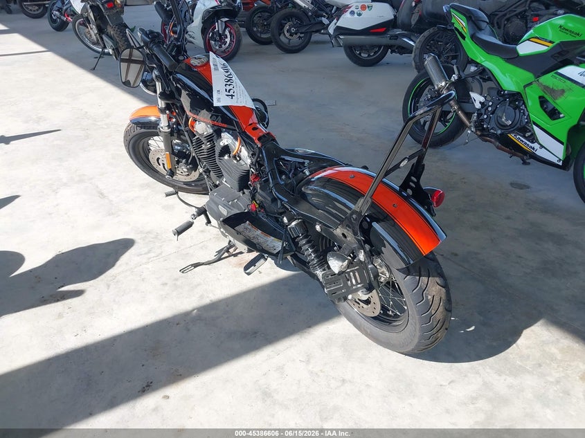 2011 HARLEY-DAVIDSON XL1200 auction photo 3
