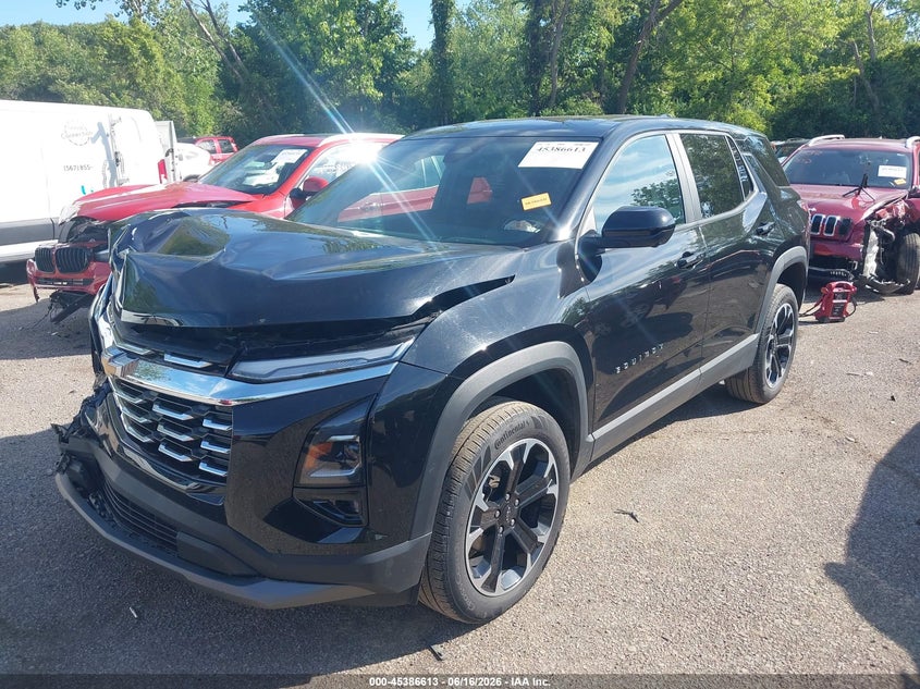 2025 CHEVROLET EQUINOX auction photo 2
