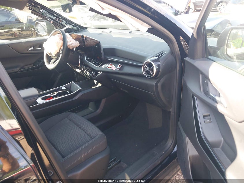 2025 CHEVROLET EQUINOX auction photo 5