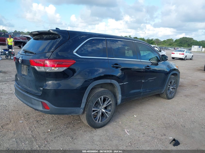 2018 TOYOTA HIGHLANDER auction photo 4