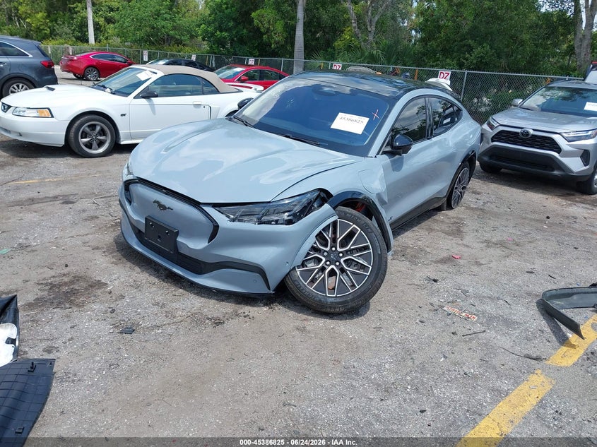 Vin: 3fmtk3r70rma10493, lot: 45884820, ford mustang mach-e premium 20242