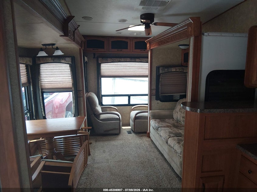 2011 OTHER FOREST RIVER SIERRA M-300RL TRAILER N/A