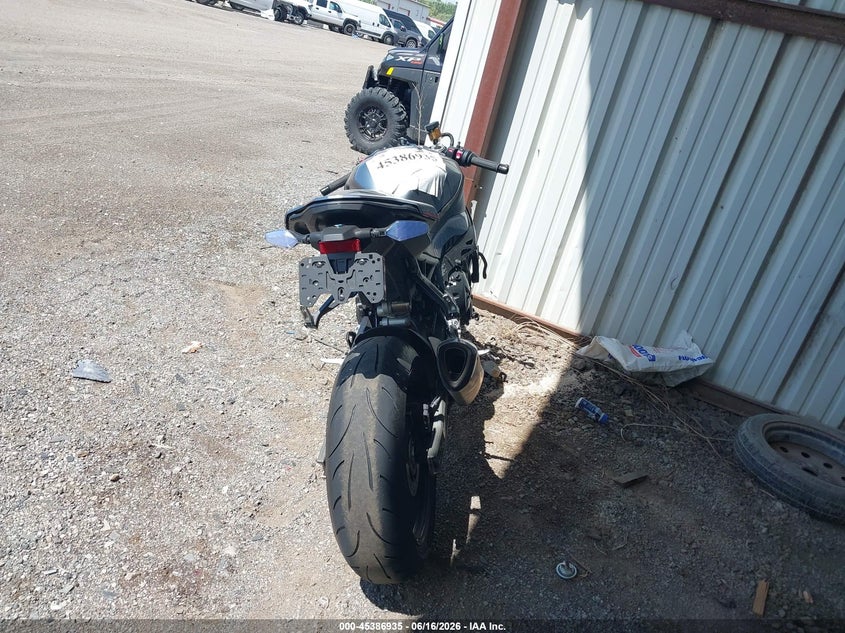 2026 BMW S 1000 auction photo 6
