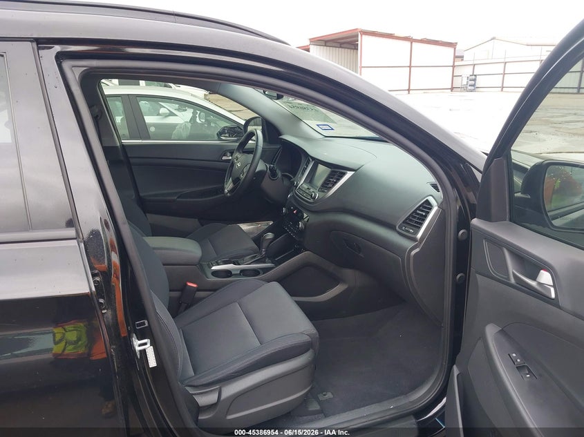 2018 HYUNDAI TUCSON auction photo 5