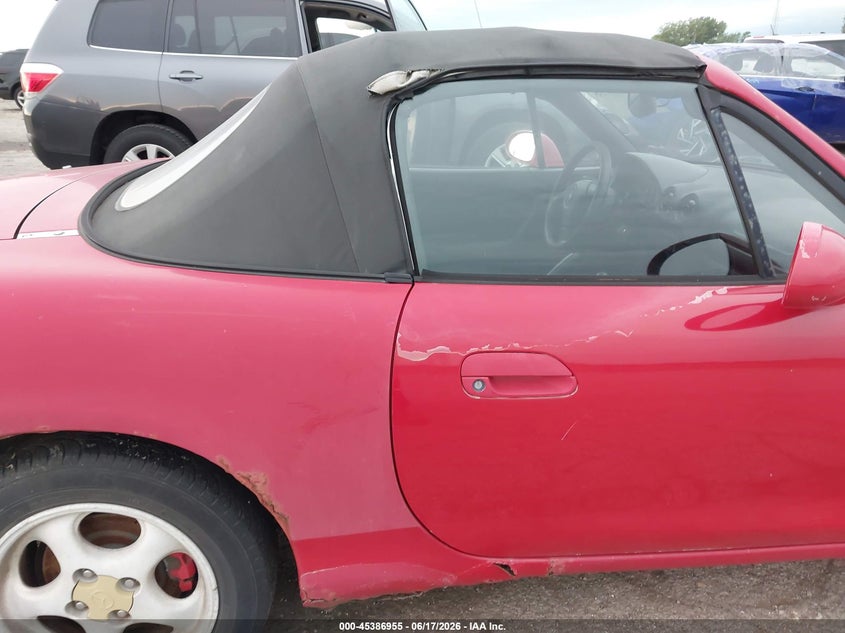 1999 Mazda Mx-5 Miata Leather/Leather Pkg/Popular Equip/Sports Pkg/Touring Pkg VIN: JM1NB3537X0129691 Lot: 45386955