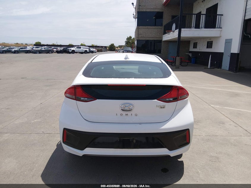 AtlanticExpress - Hyundai Ioniq Hybrid
