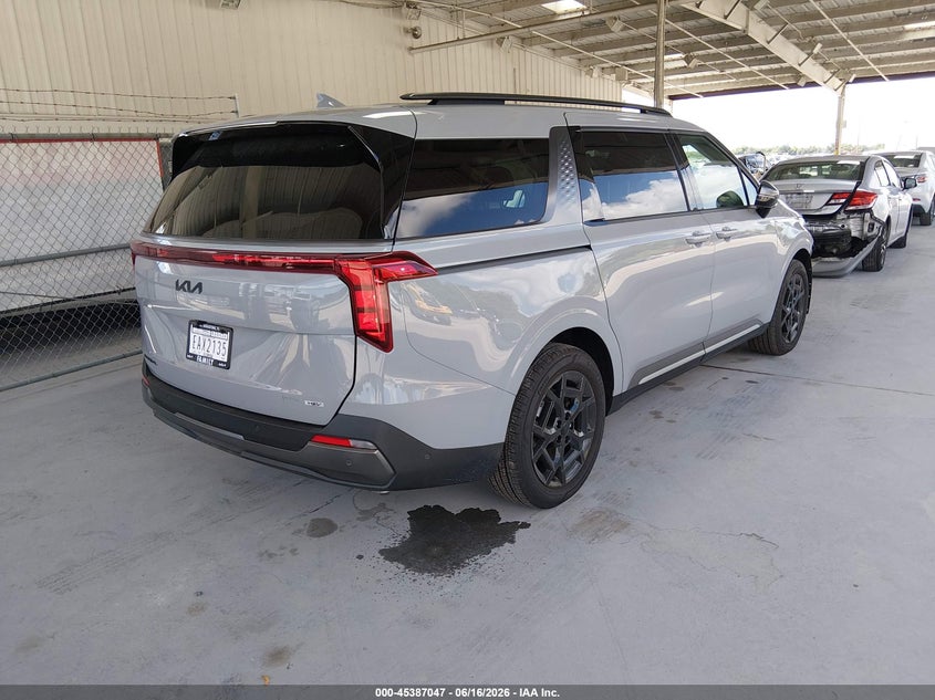 2026 KIA CARNIVAL MPV HYBRID SX — Photo 4