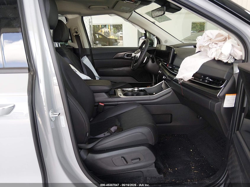 2026 KIA CARNIVAL MPV HYBRID SX — Photo 5