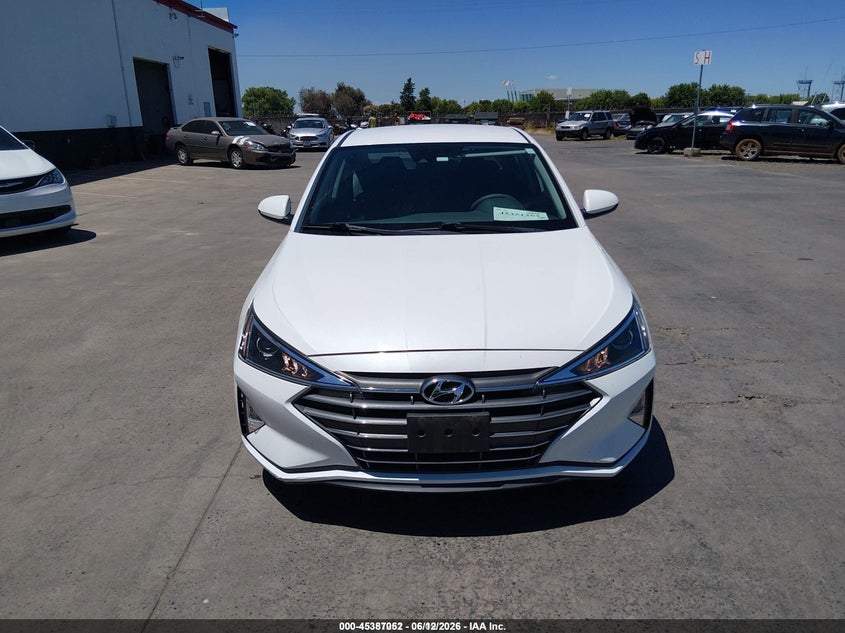 AtlanticExpress - Hyundai Elantra