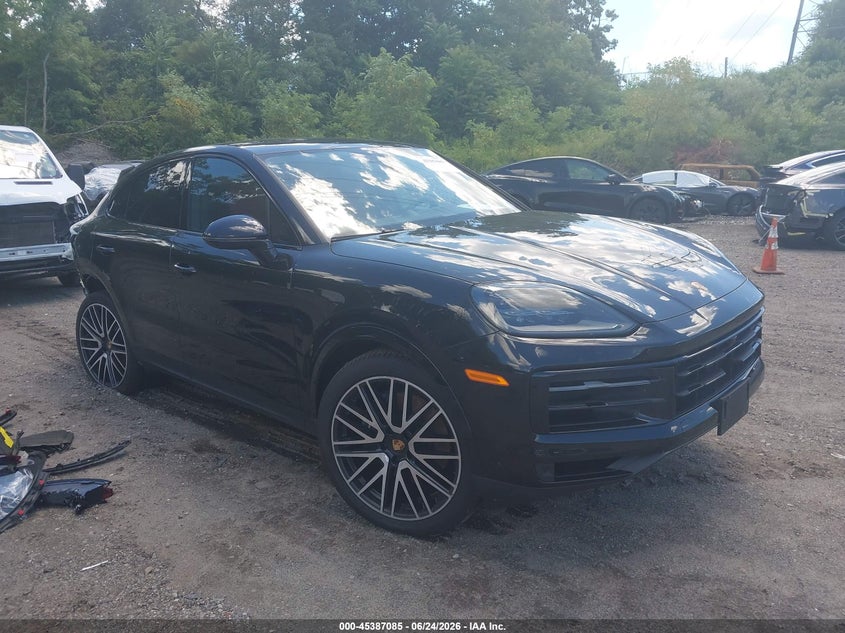 2025 PORSCHE CAYENNE COUPE auction photo 1