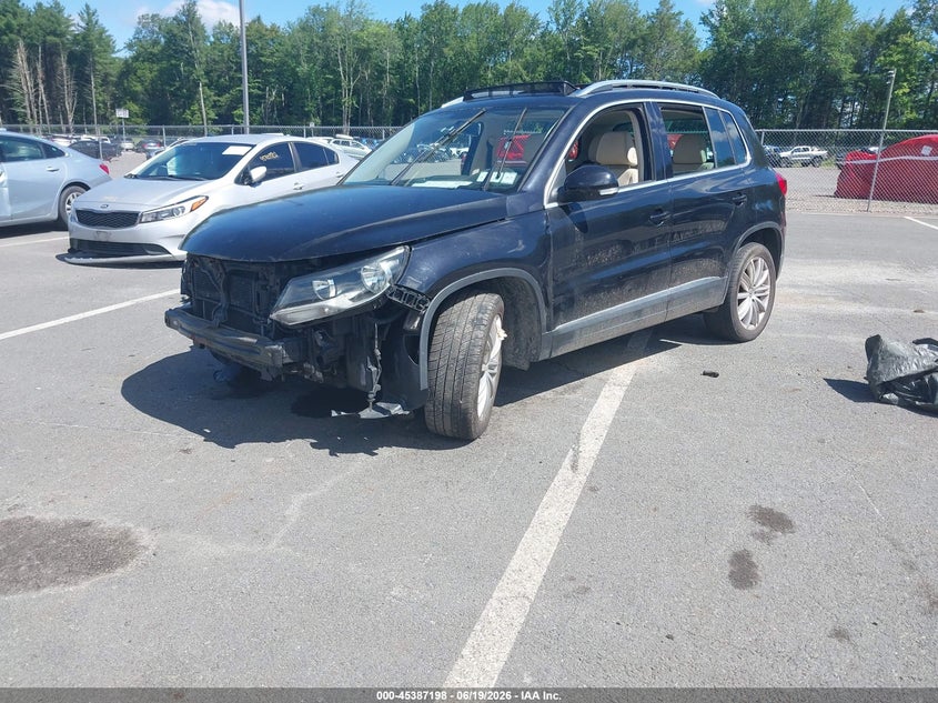 2012 Volkswagen Tiguan Se WVGBV7AX2CW609358 photo 1
