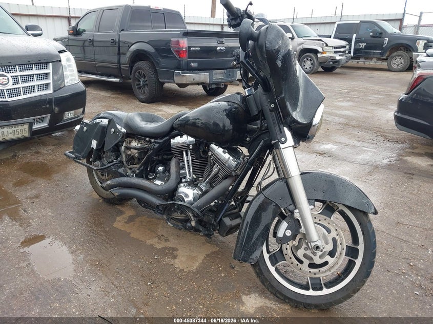 2012 Harley-davidson Flhx