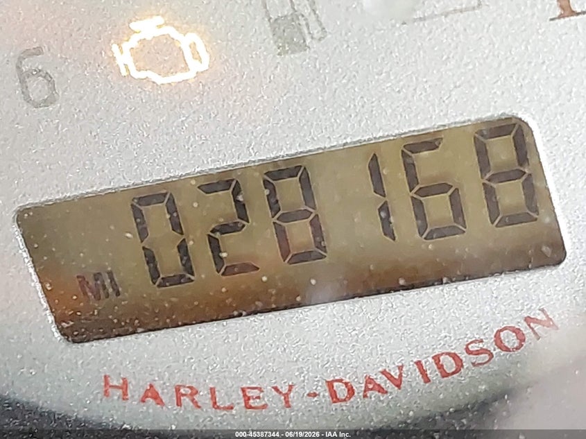 2012 HARLEY-DAVIDSON FLHX auction photo 7