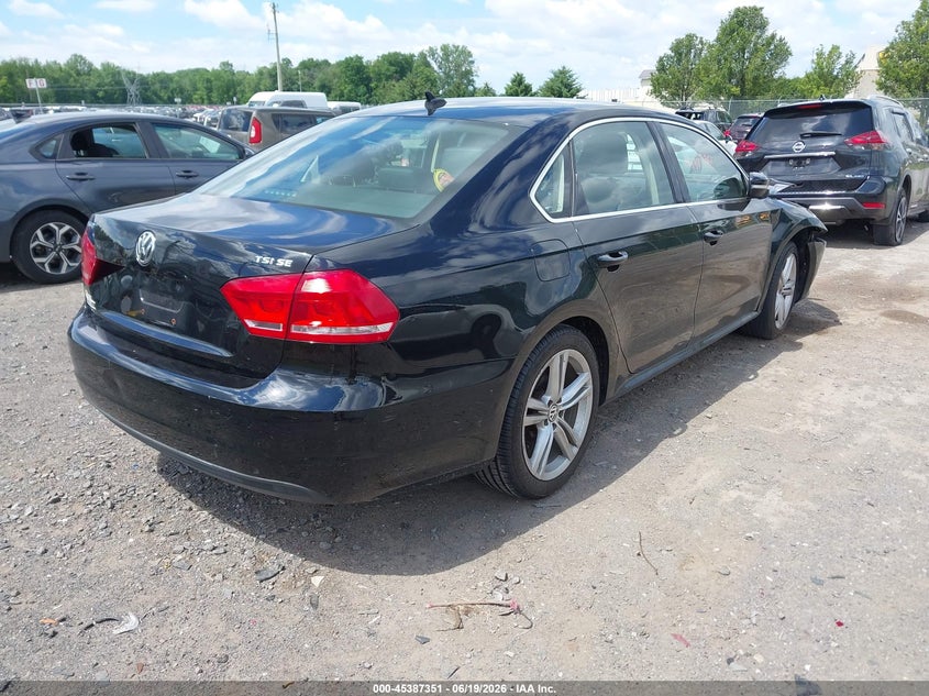 2014 VOLKSWAGEN PASSAT auction photo 4