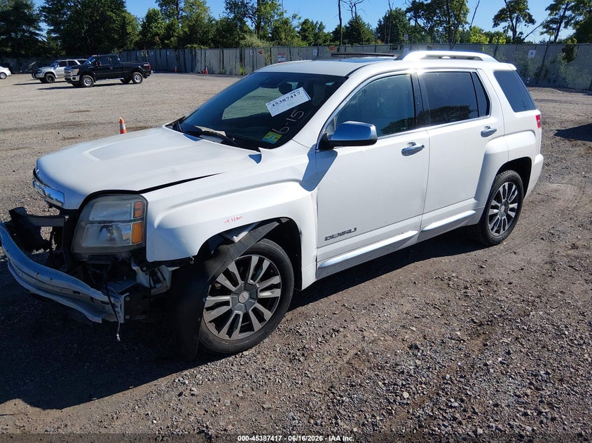 2017 GMC TERRAIN auction photo 2