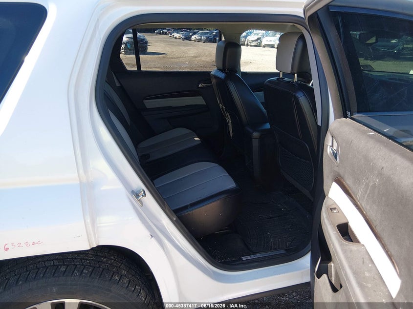 2017 GMC TERRAIN auction photo 8