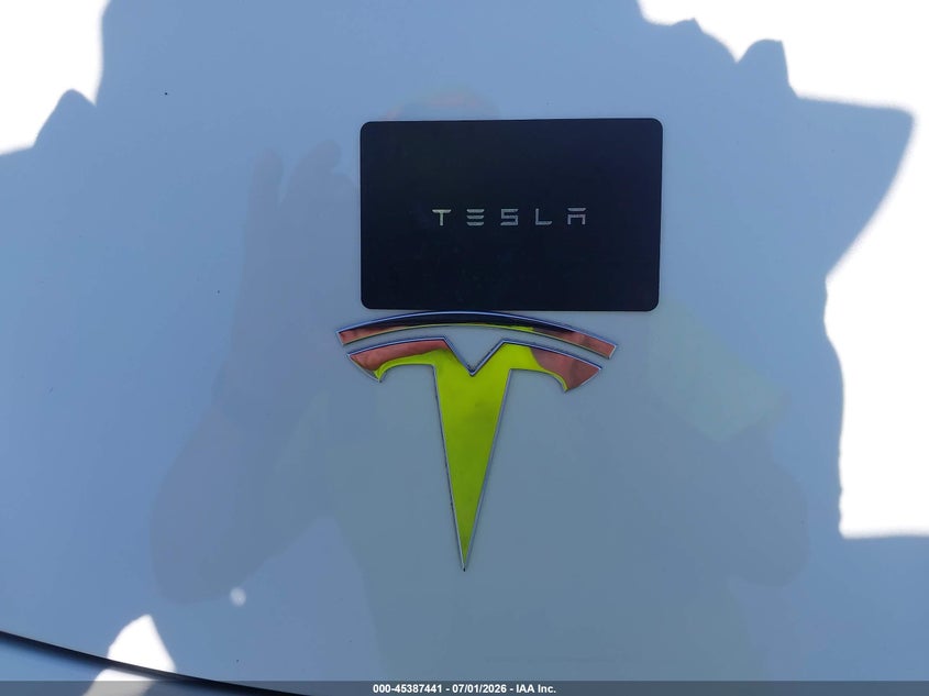 TESLA MODEL 3 2022 VIN 5YJ3E1EB2NF124472