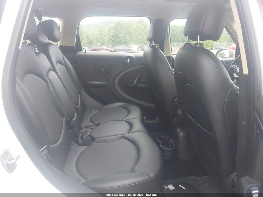 2015 MINI COUNTRYMAN auction photo 8