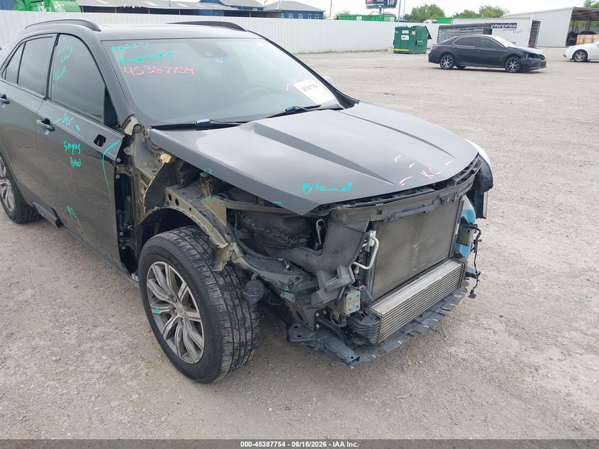 2019 CADILLAC XT4 auction photo 6