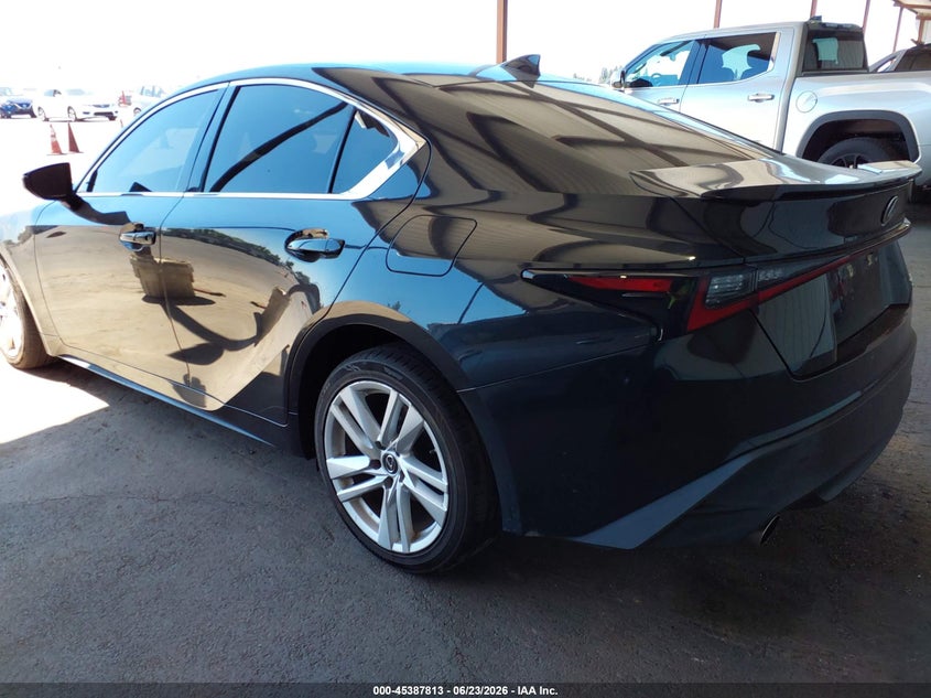 Vin: jthaa1d27m5109551, lot: 45885808, lexus is 300 20213