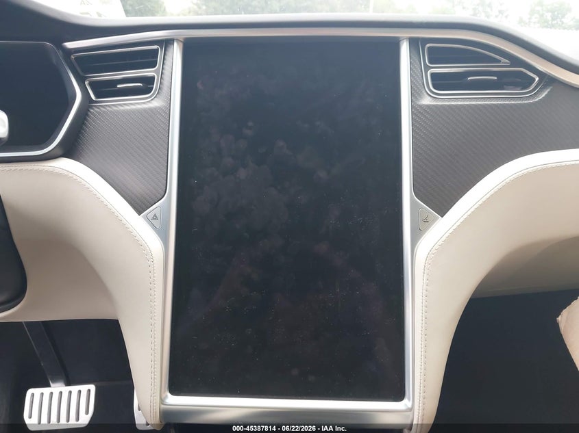 2017 Tesla Model X P100D VIN: 5YJXCBE49HF067514 Lot: 45387814