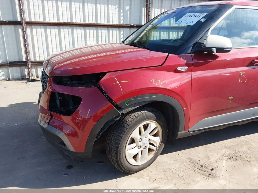 2021 HYUNDAI VENUE auction photo 6