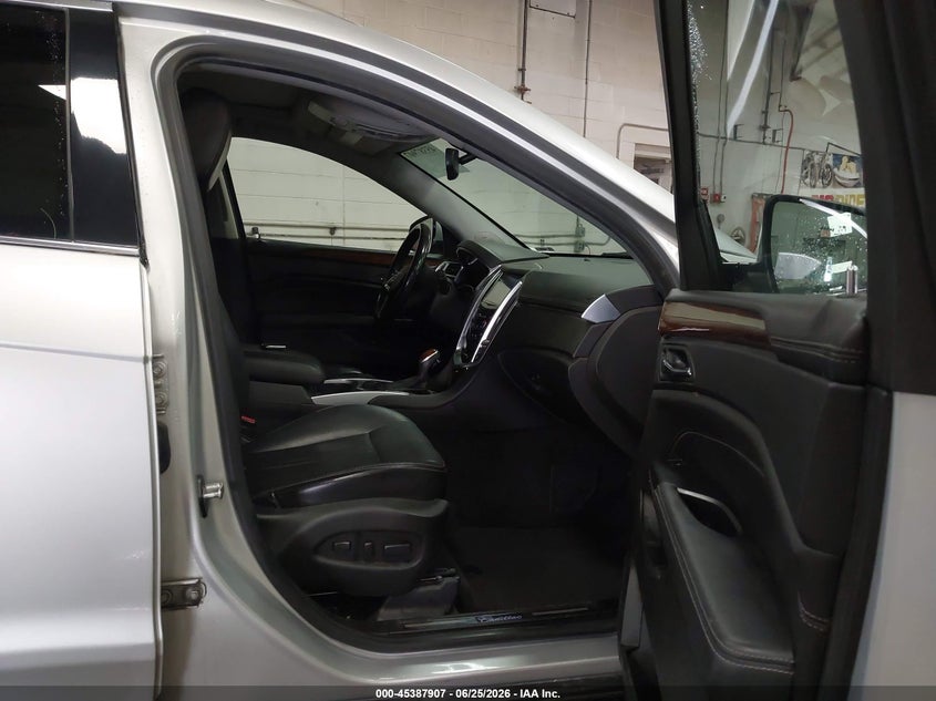 CADILLAC SRX 2016 VIN 3GYFNEE3XGS531327