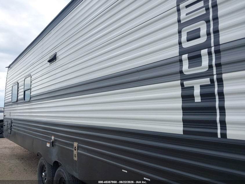 2024 KEYSTONE RV HIDEOUT auction photo 3