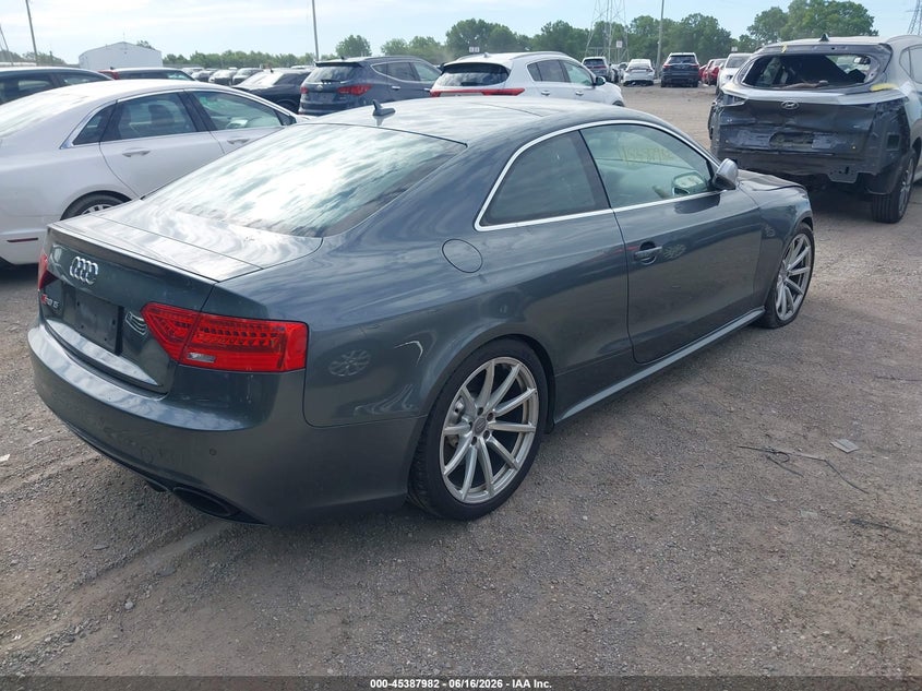 Vin: wuac6afr7da900985, lot: 45885977, audi rs 5 4.2 20134