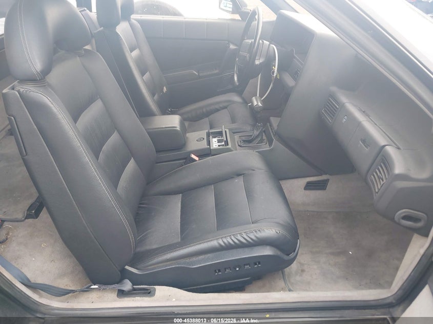 1990 CADILLAC ALLANTE auction photo 5
