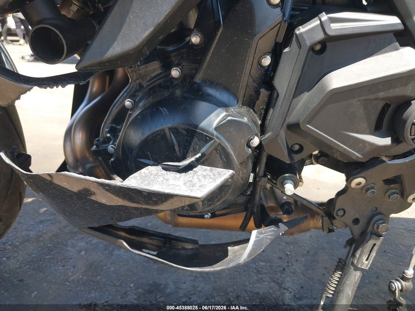 2026 Kawasaki Ex650 R VIN: ML5EXER17TDAH2667 Lot: 45388025