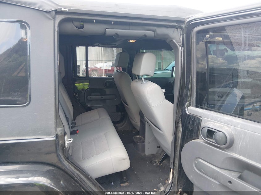 2009 Jeep Wrangler Unlimited Sahara VIN: 1J4GA59129L709085 Lot: 45388031
