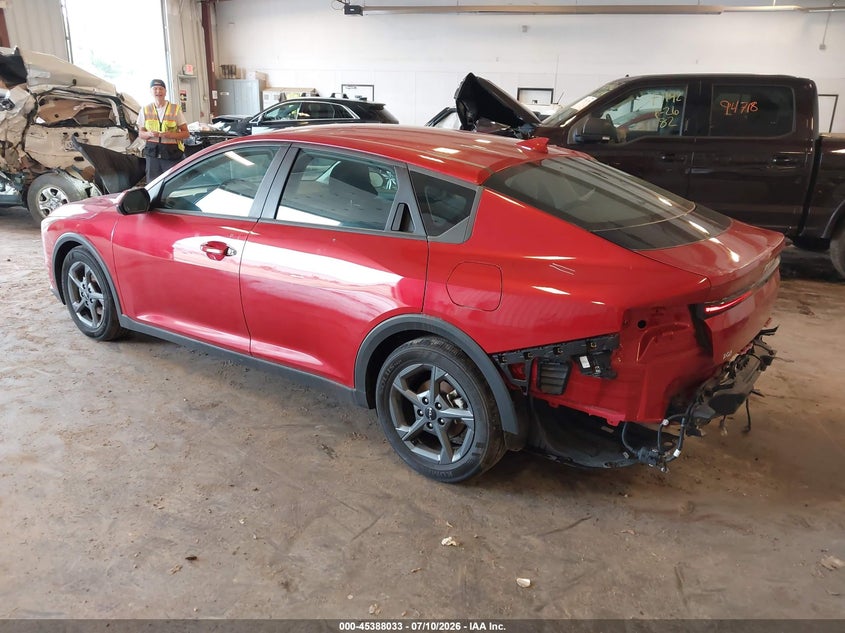 Vin: 3kpft4de9se090211, lot: 45886028, kia k4 lxs 20253